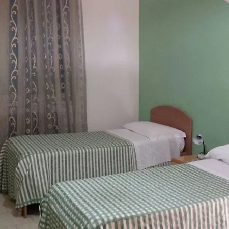 Hotel Collina Del Faro 3*