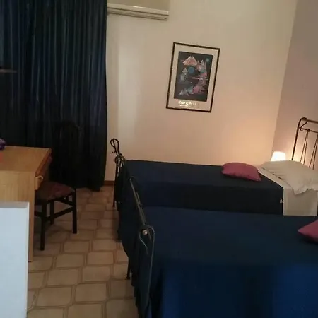 Hotel Collina Del Faro 3*